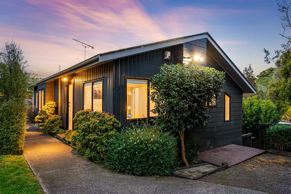 10 Hydra Place, Glen Eden, Waitakere City, Auckland