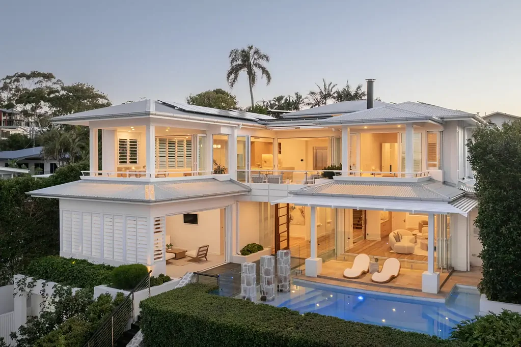 Alexandra Headland 4Kwarto Chris Clout Masterpiece with Ocean Views in the Golden Triangle