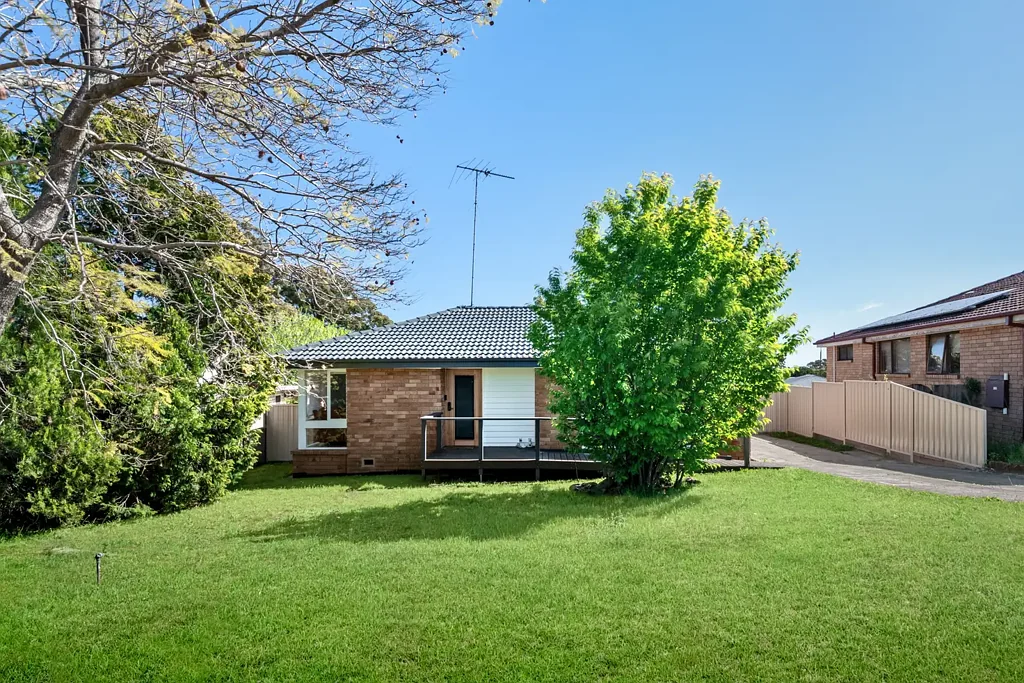 13 Manooka Crescent, Bradbury, NSW 2560