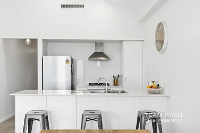 ਰਸੋਈ - 11 Howie Way, Caversham, WA 6055