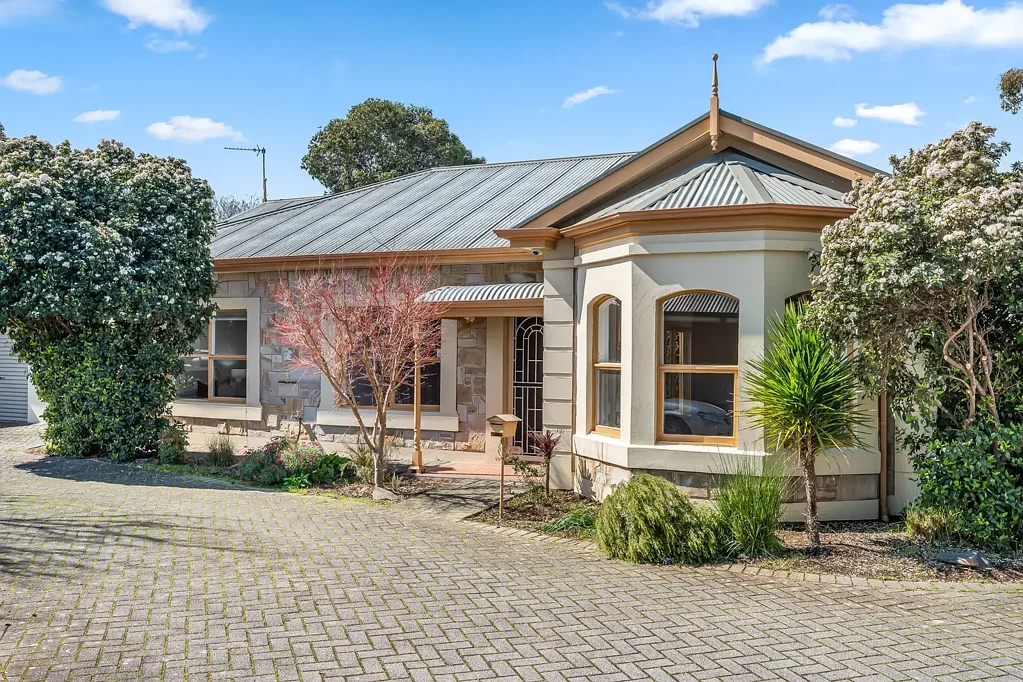 Glenunga 3房  An immaculate, low-maintenance, newly renovated home with an all-access pass to the enviable inner-East…