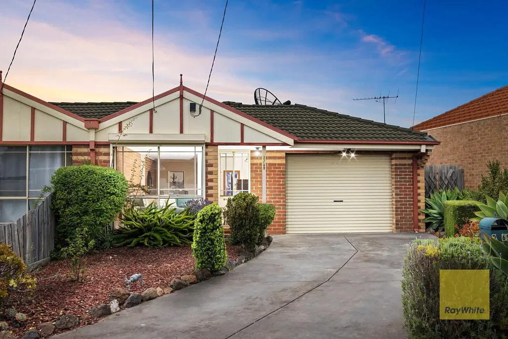 2/69 Bayliss Road, Deer Park, VIC 3023