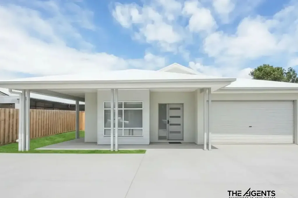 Brand-New Private Studio with Ensuite, Kitchenette & Private Courtyard | All Bills Included | Moe