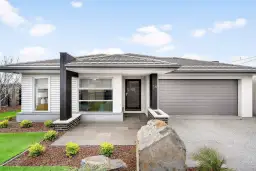 34 Destination Drive, Greenvale