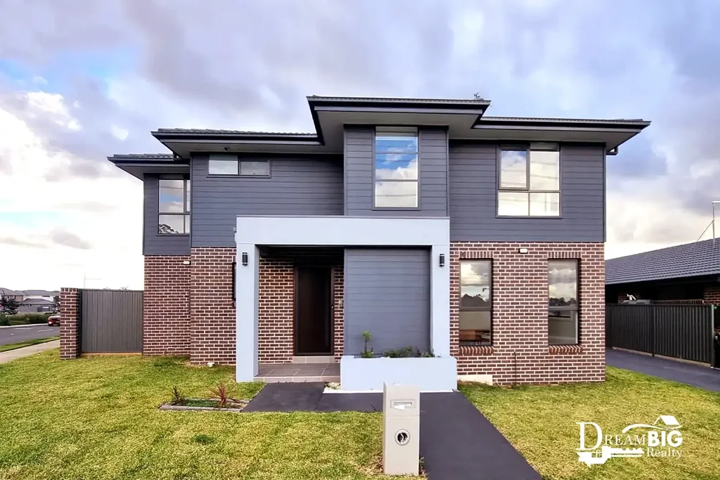 4-Bedroom Family Home in a Sought-After Location!