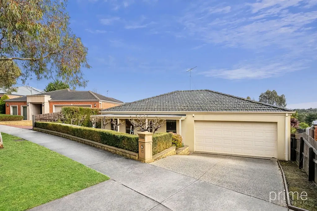 Waurn Ponds 3房  Spacious Family Living in a Quiet Court Location!
