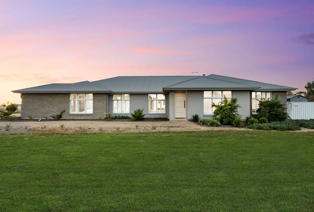 3 Pederick Road, Lewiston, SA 5501