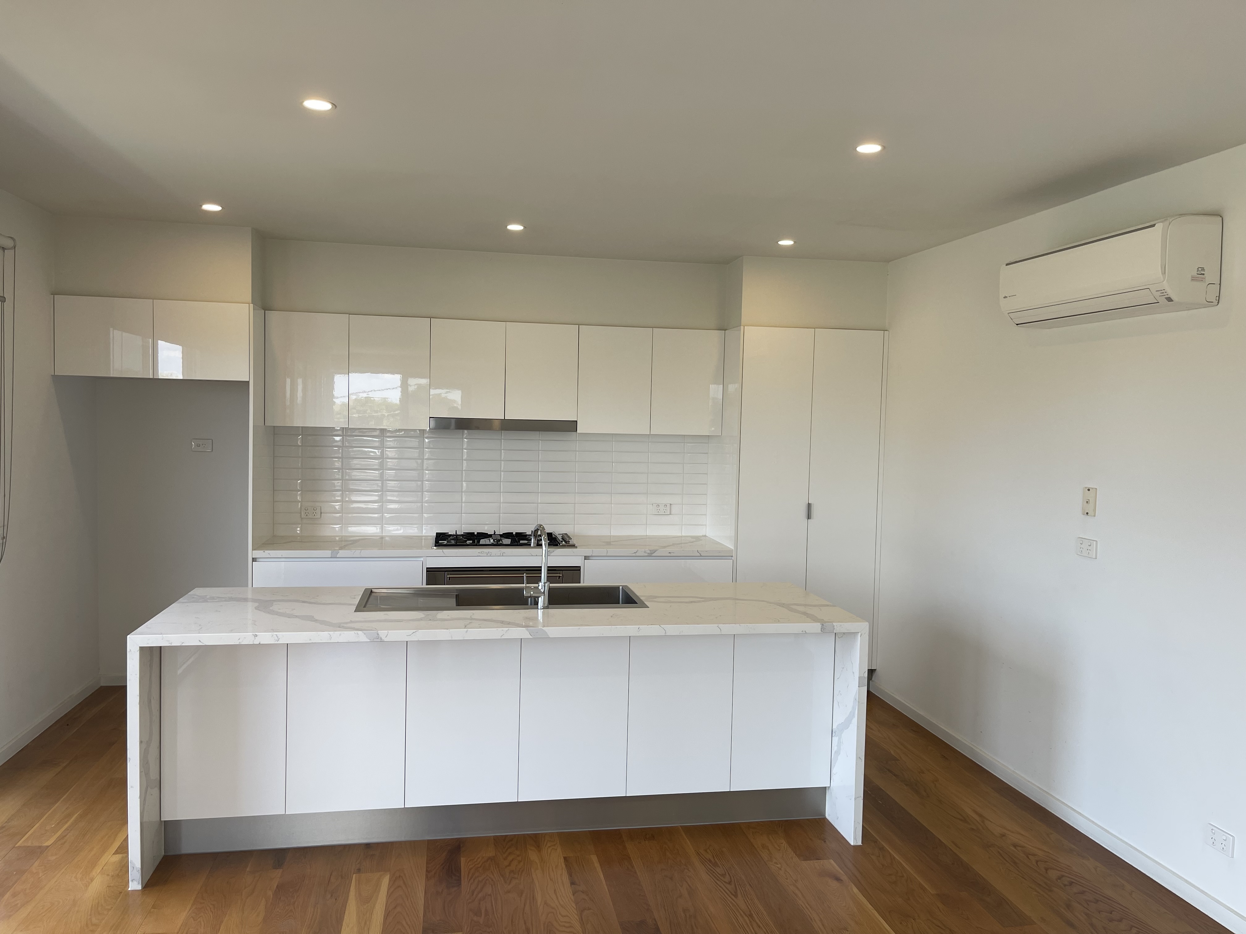 40 SNELL GR, PASCOE VALE VIC 3044, 0 chambres, 0 salles de bain, Townhouse