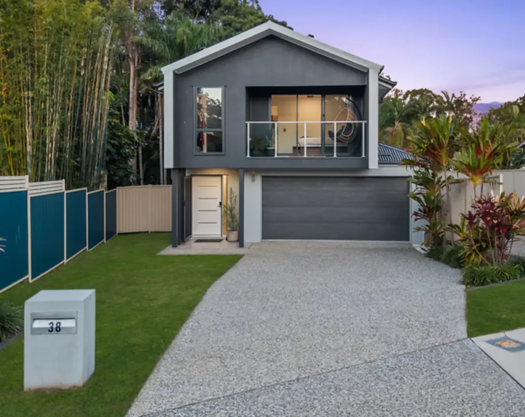 Helensvale 5房  Family Comfort and Everyday Convenience in Helensvale