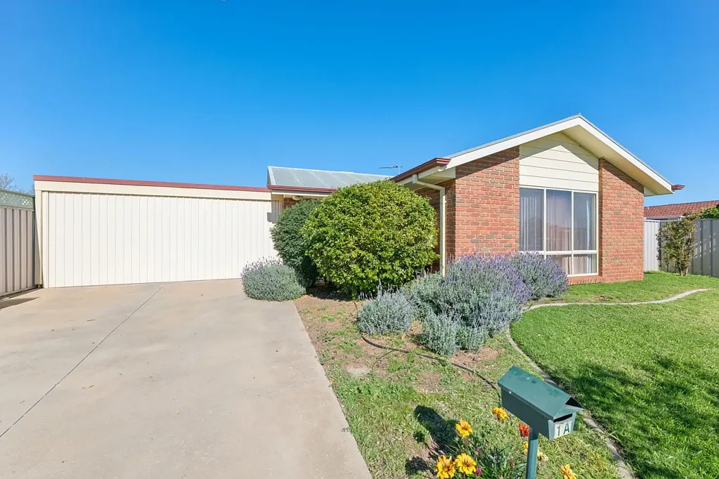 Mildura 2房  PERFECT INVESTMENT OR FIRST HOME AWAITS
