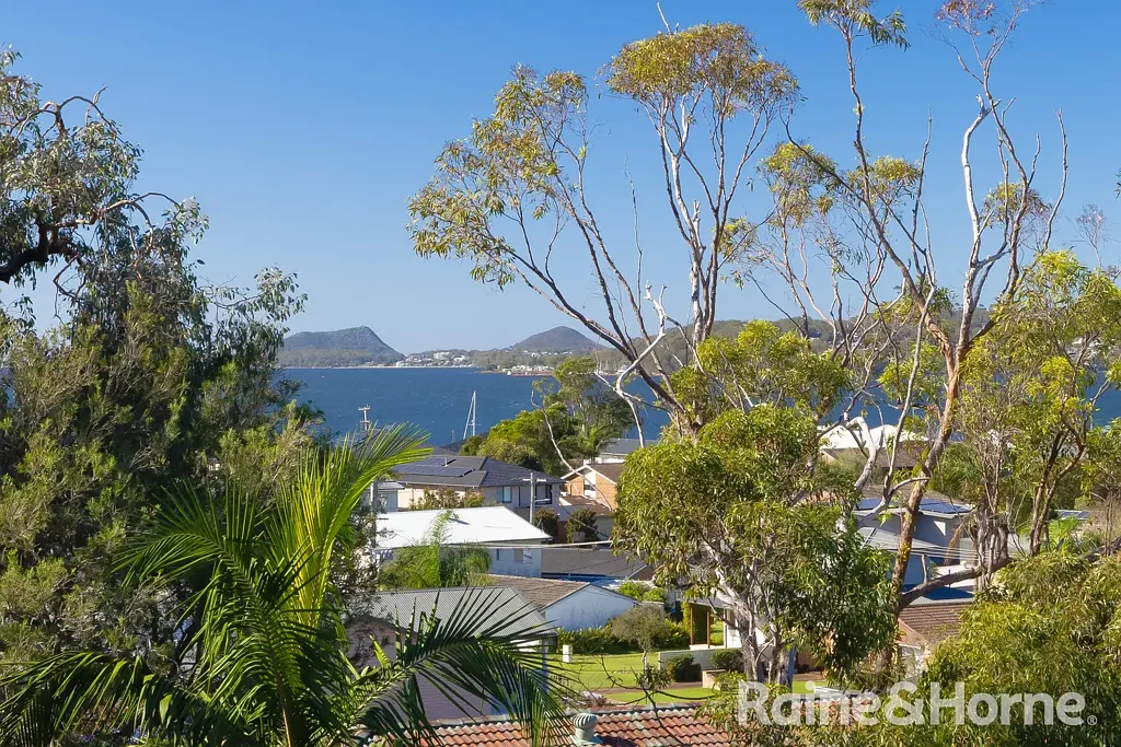 Salamander Bay 4कमरा Wake Up to the View, Walk to the Water