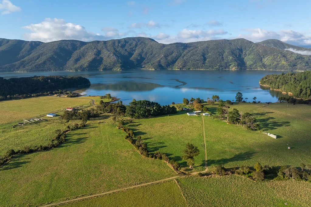 Marlborough Sounds 6 Slaapkamer Large Scale Marlborough Sounds Opportunity