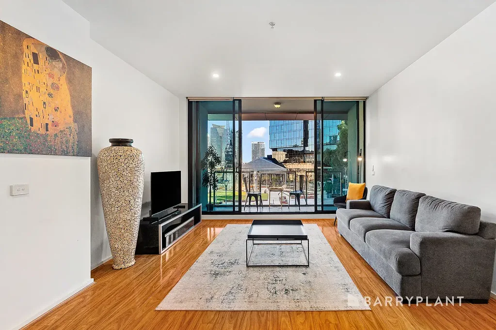 215/60 Siddeley Street, Docklands, VIC 3008