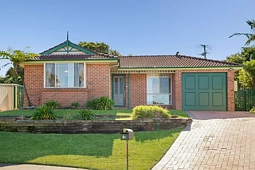 18 Angophora Close, Mount Hutton