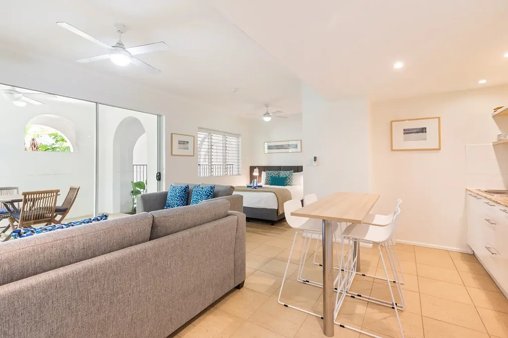 Port Douglas 2 Slaapkamer Tropical Escape with Income Potential