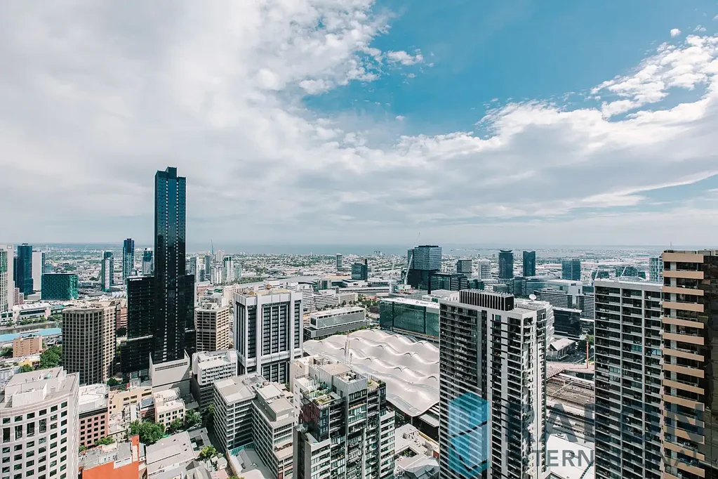 Melbourne 2房 晨光市景 通透采光 石材厨房 独卫主卧 珍稀车位 CBD近便 Sunlit corner haven 2 bed 2 bath 1 car with skyline & bay whispers