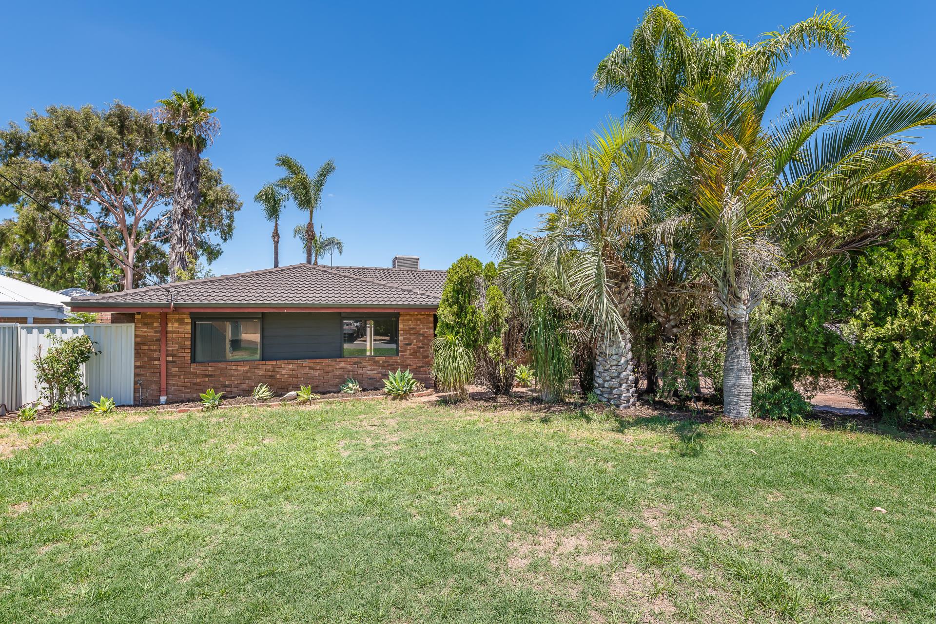 24 TOWARDA WAY, WANNEROO WA 6065, 0部屋, 0バスルーム, House