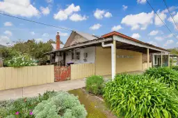 22 Brown Street, Caramut