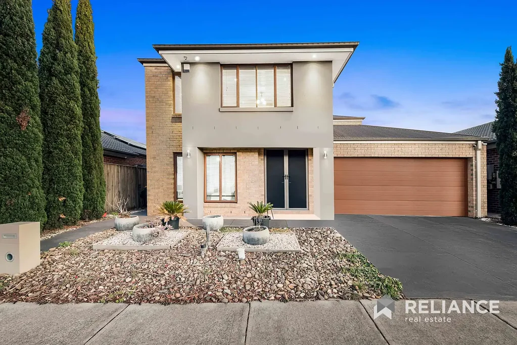 North Facing Contemporary home with Two master bedrooms- one downstairs!