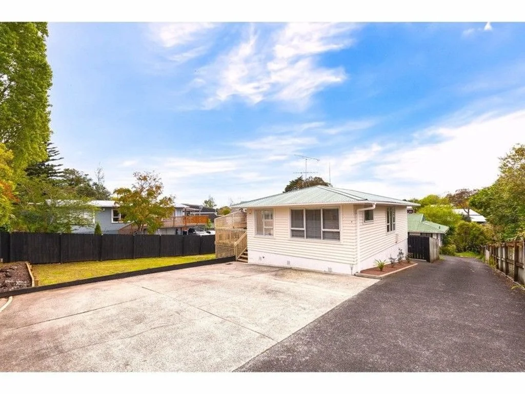 LYNFIELD, 3 BEDROOMS