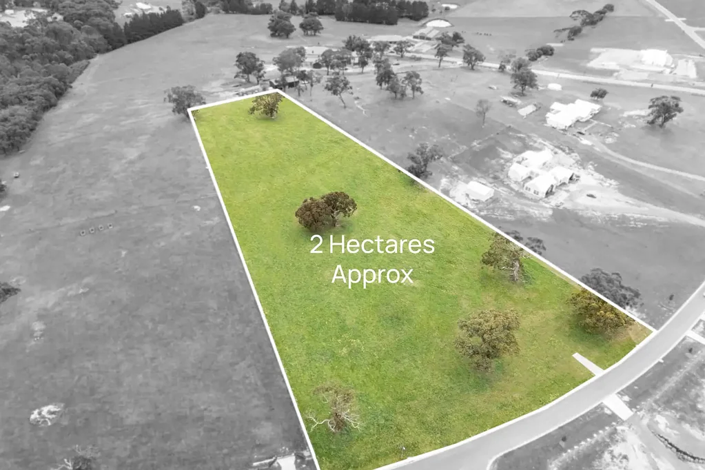 15 Sir Leo Curtis Drive, Wandong, VIC 3758