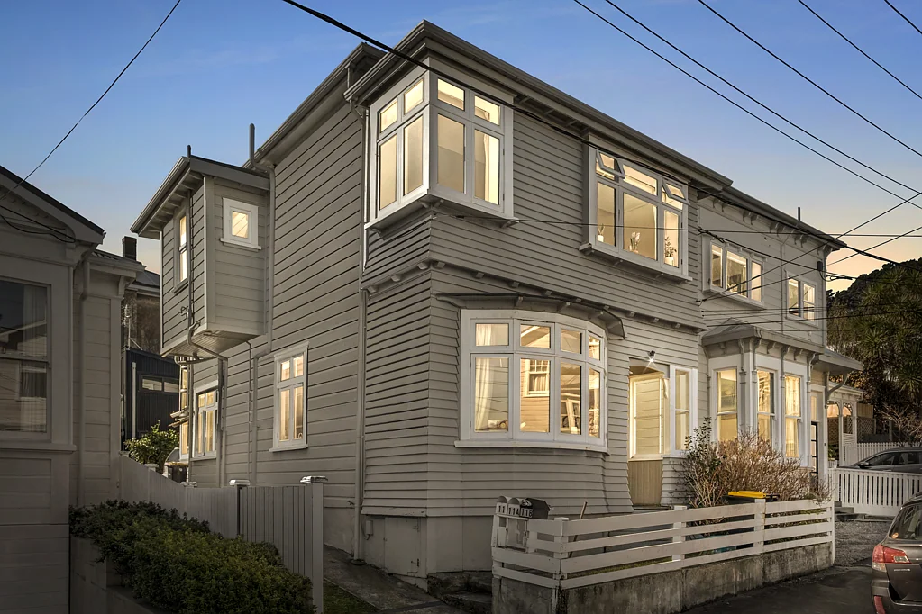 11 Caroline Street, Mount Victoria, Wellington
