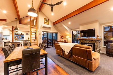 15a Kitchener Square, Highfield, Timaru, Canterbury, 3房, 2浴, House