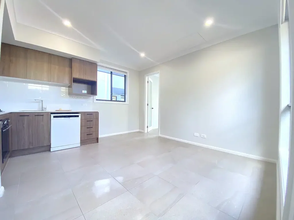 Luxury 2-bed granny flat with North Rocks Public Catchment