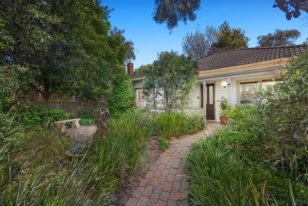 926 Centre Road, Bentleigh East, VIC 3165