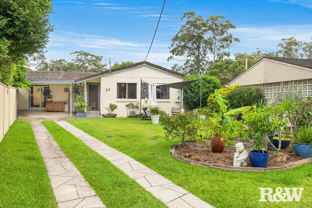 24 Parkhill Road, Wyoming, NSW 2250