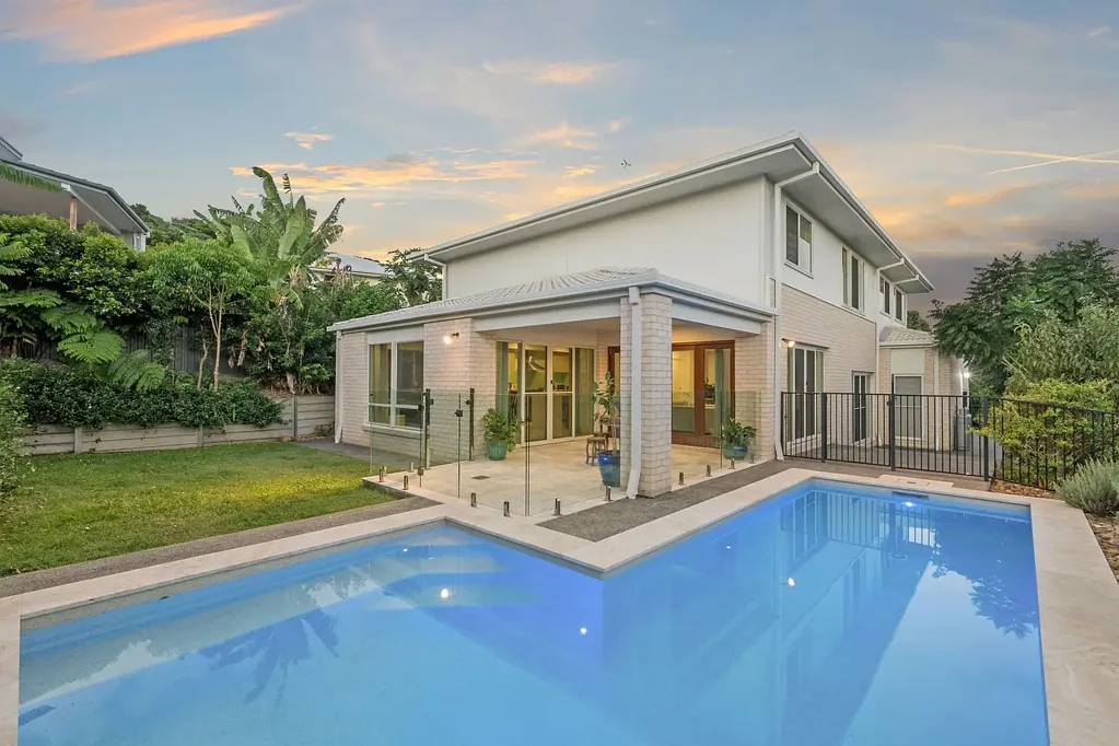 Lennox Head 5Kwarto Spacious and Elegant Home on Generous Block, Just Moments from the Beach