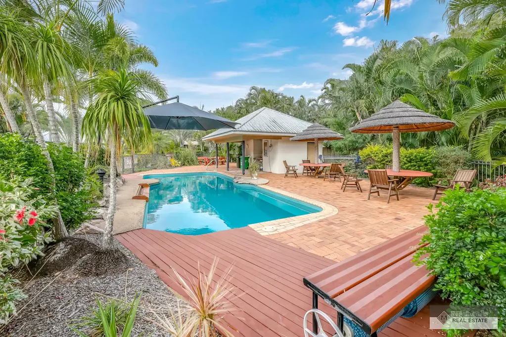 3/2 Sylvan Drive, Moore Park Beach, QLD 4670