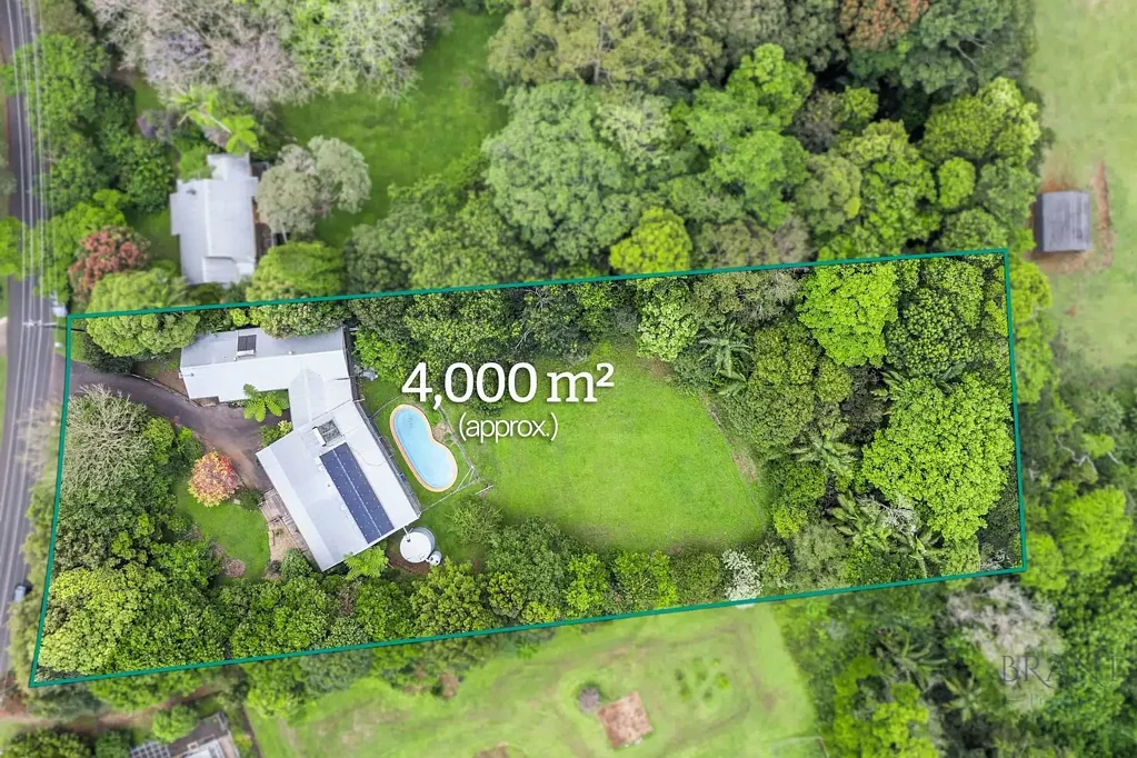 Maleny 5ਬੈੱਡਰੂਮ One Acre. Creek Frontage. Dual Living. A Rare Treehaven Way Opportunity.