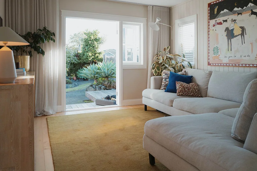Charming Standalone 2-Bedroom Home – Pet Friendly!