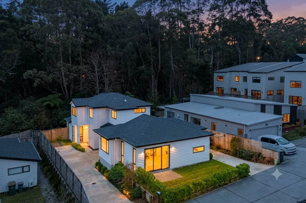 Orewa 6房  The Ultimate Orewa Home & Income!
