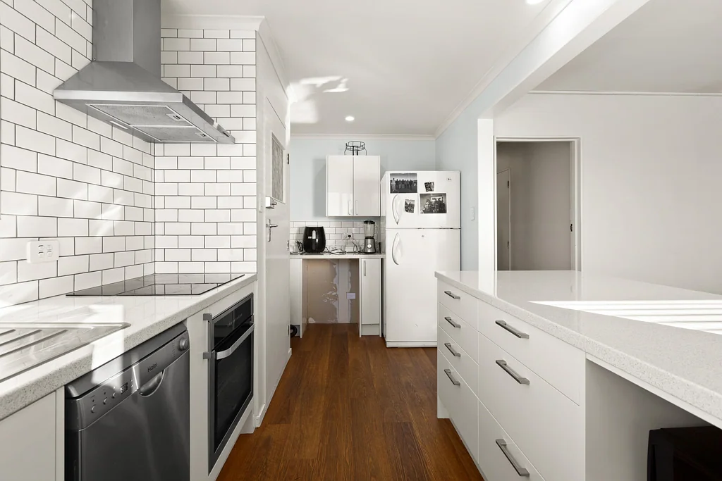 Mahora 3房  Get yourself on the property ladder!!