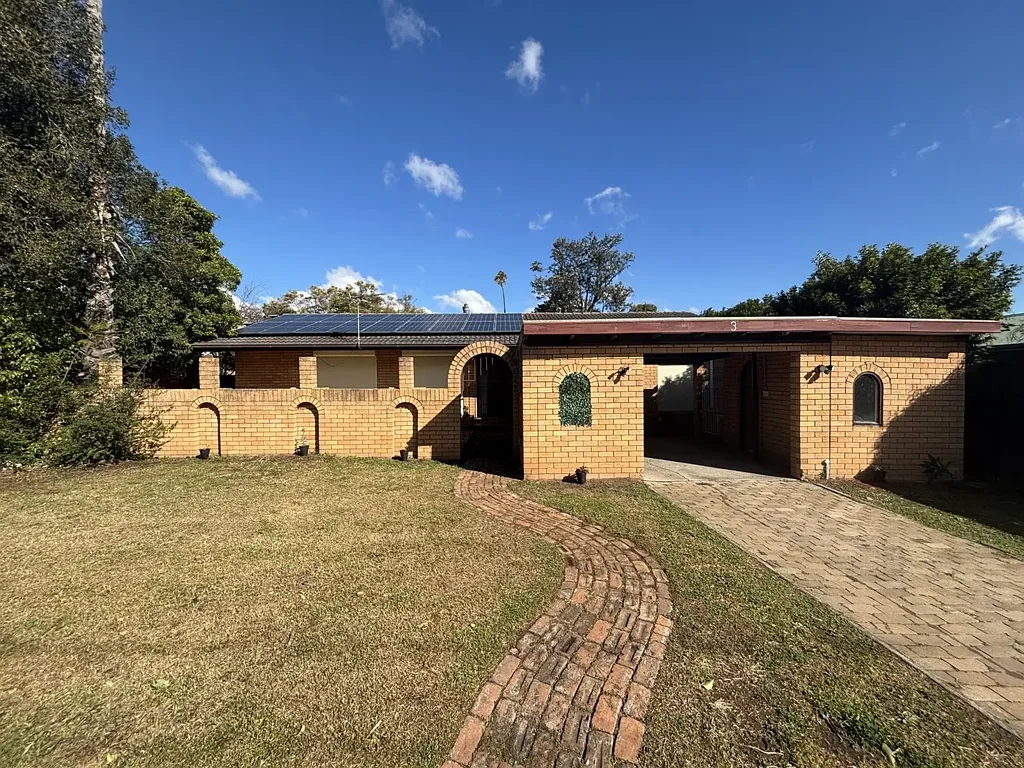North Muswellbrook - 3 Bedrooms home with solar