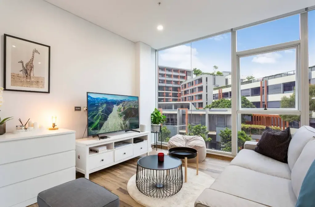 Zetland 1 Bedroom Stylish One-Bedroom Apartment in Symphony, at the heart of Zetland