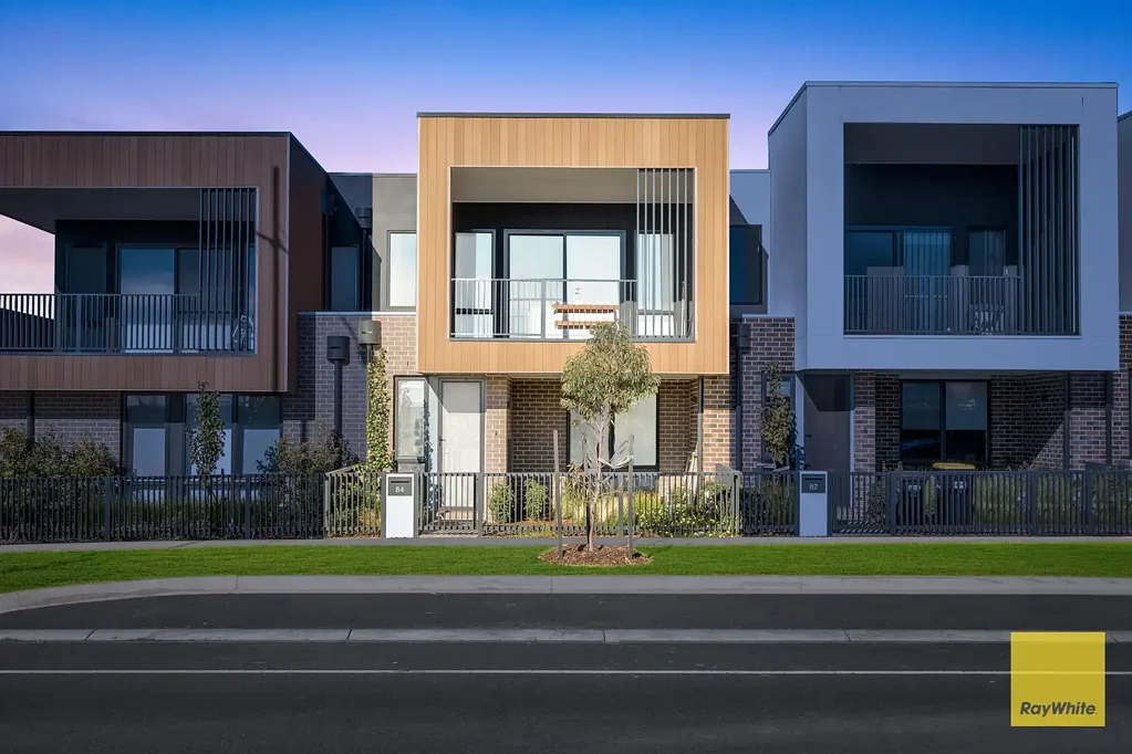 Aintree 3कमरा A Near-New Contemporary North Facing Gem in the Heart of Aintree