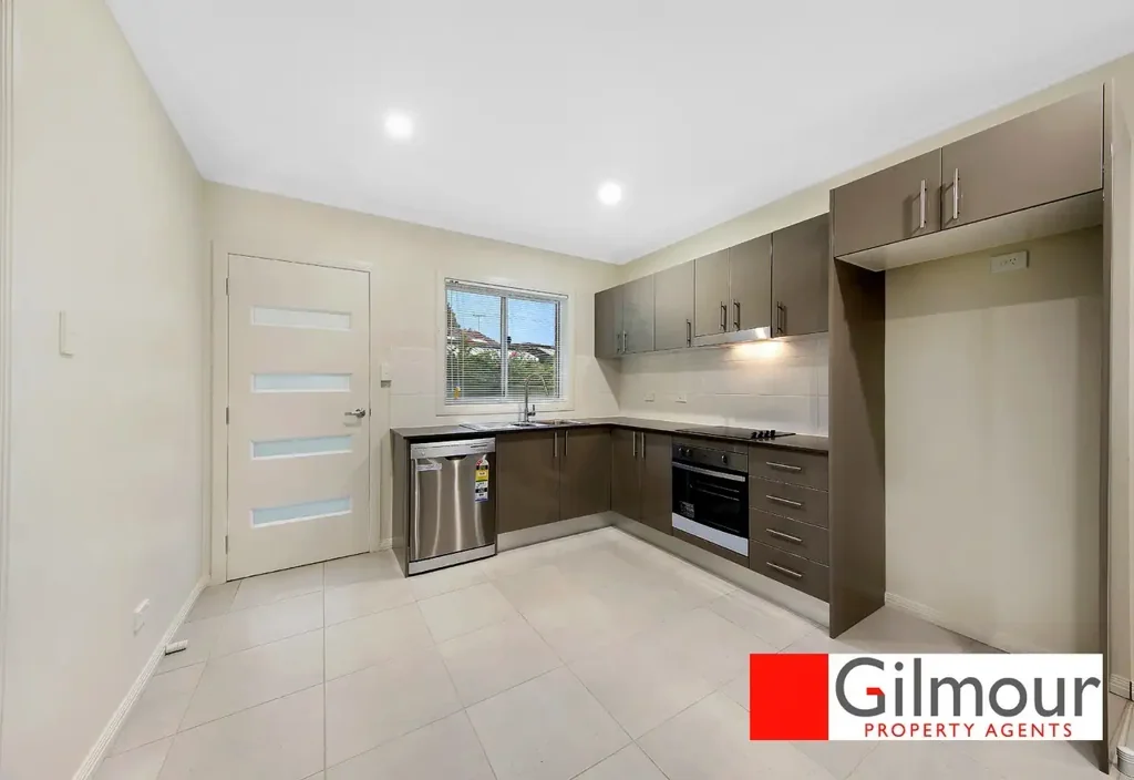 MODERN GRANNY FLAT IN A PEACEFUL BAULKHAM HILLS LOCATION