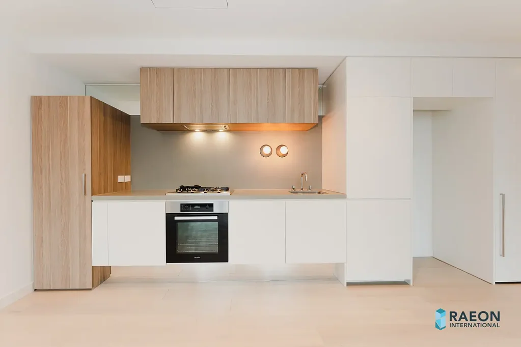 QUEENS PLACE | TWO BEDROOM | RIGHT IN THE HEART OF MELBOURNE CBD