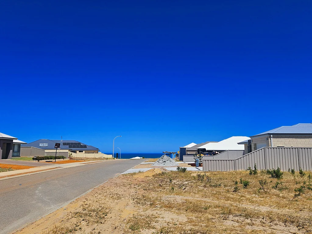 119 North Shore Drive, Dongara, WA 6525