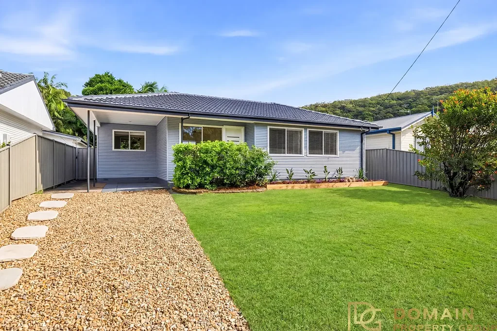 Umina Beach 5房  Versatile Dual-Occupancy Living with Strong Investment Appeal