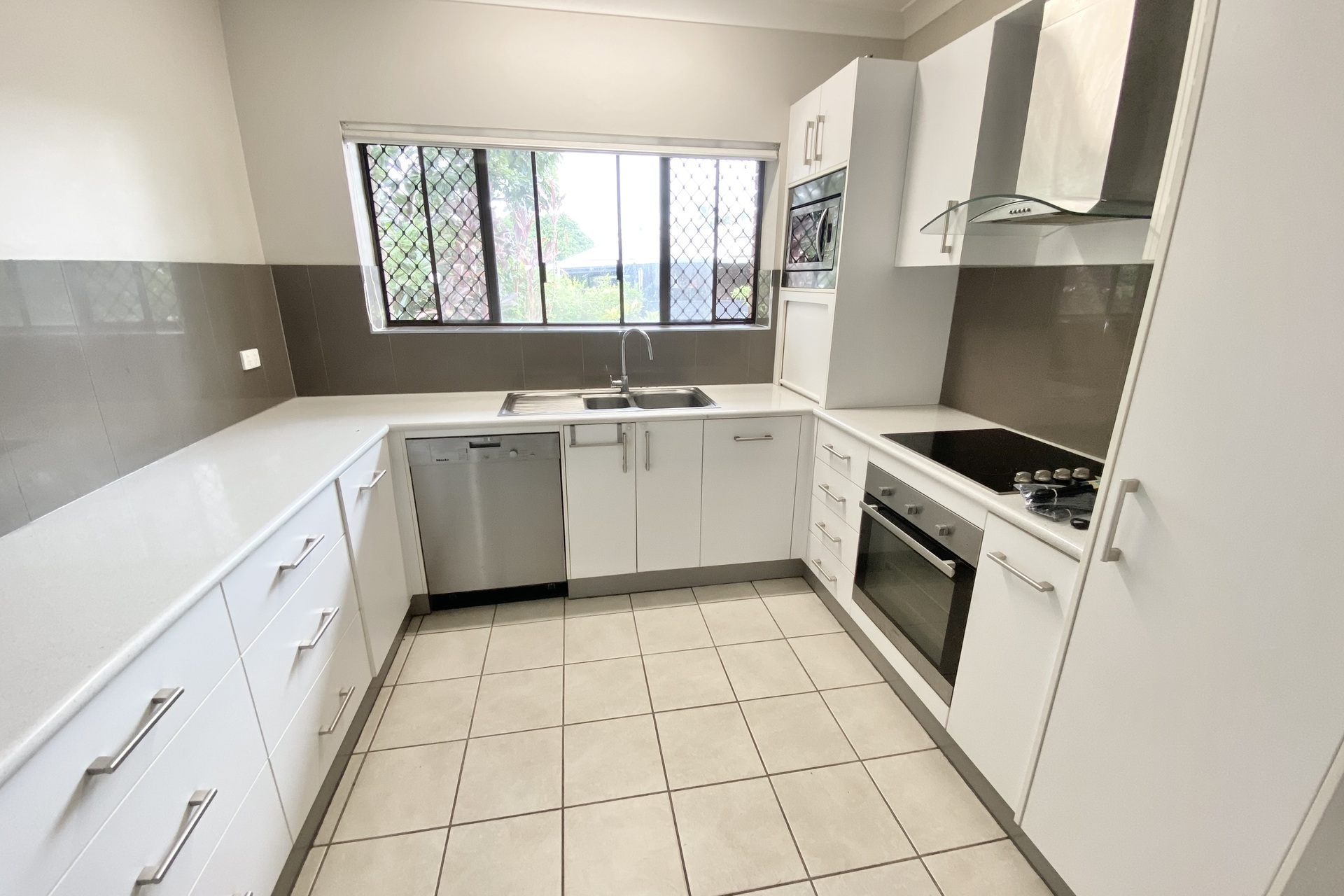 UNIT 12 27 LAKES CR, MARRARA NT 0812, 0房, 0浴, Unit