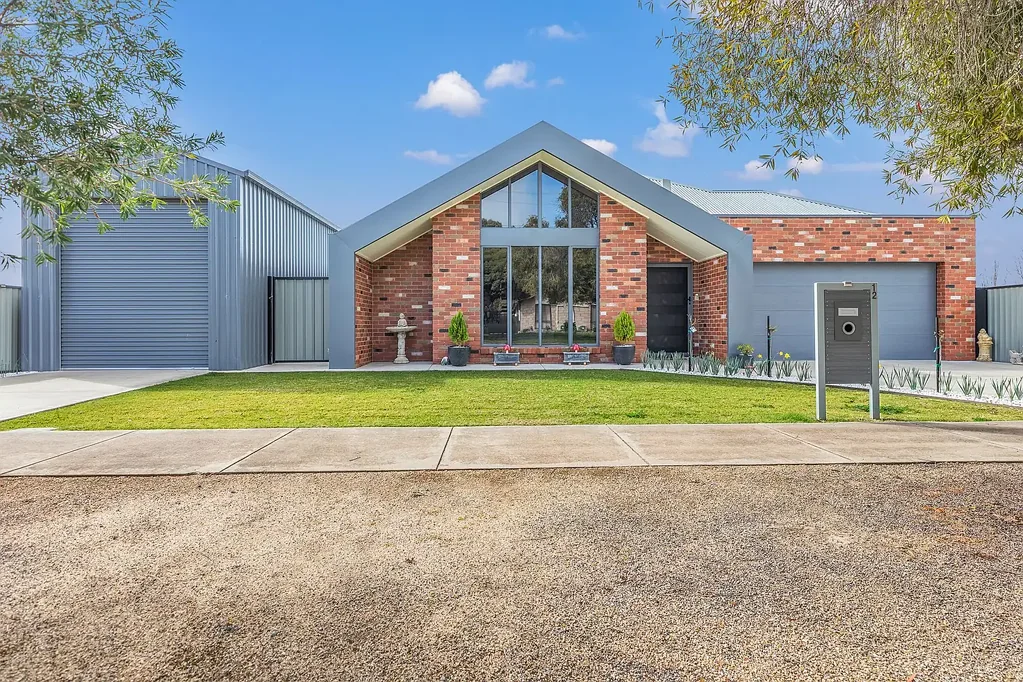 Kyabram 3ਬੈੱਡਰੂਮ Family home with all the extras