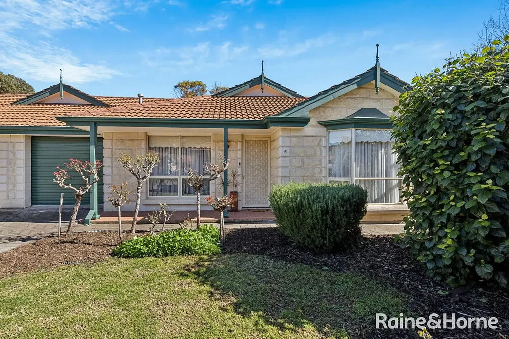 Old Reynella 2房  Charming Home Unit in Township Location