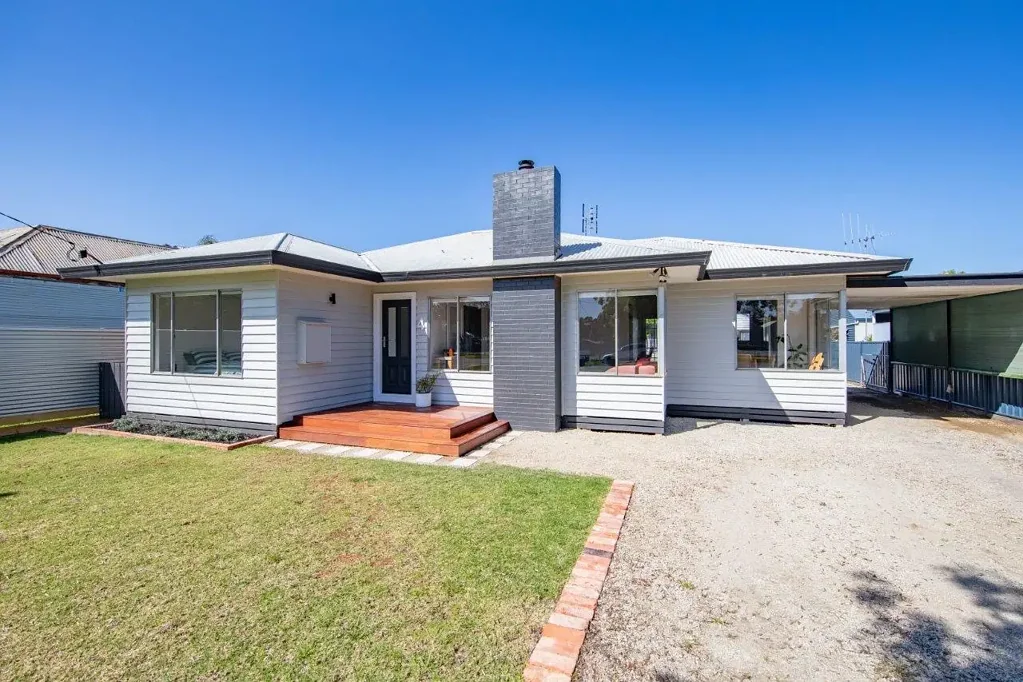 4 THOMPSON STREET ROAD, Koondrook, VIC 3580