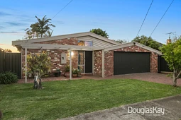11 Cornwall Road, Sunshine