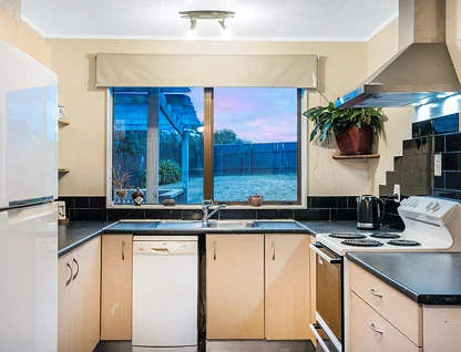 4 Gaff Place, Whitby, Porirua City, 3 ਕਮਰੇ, 1 ਬਾਥਰੂਮ, House