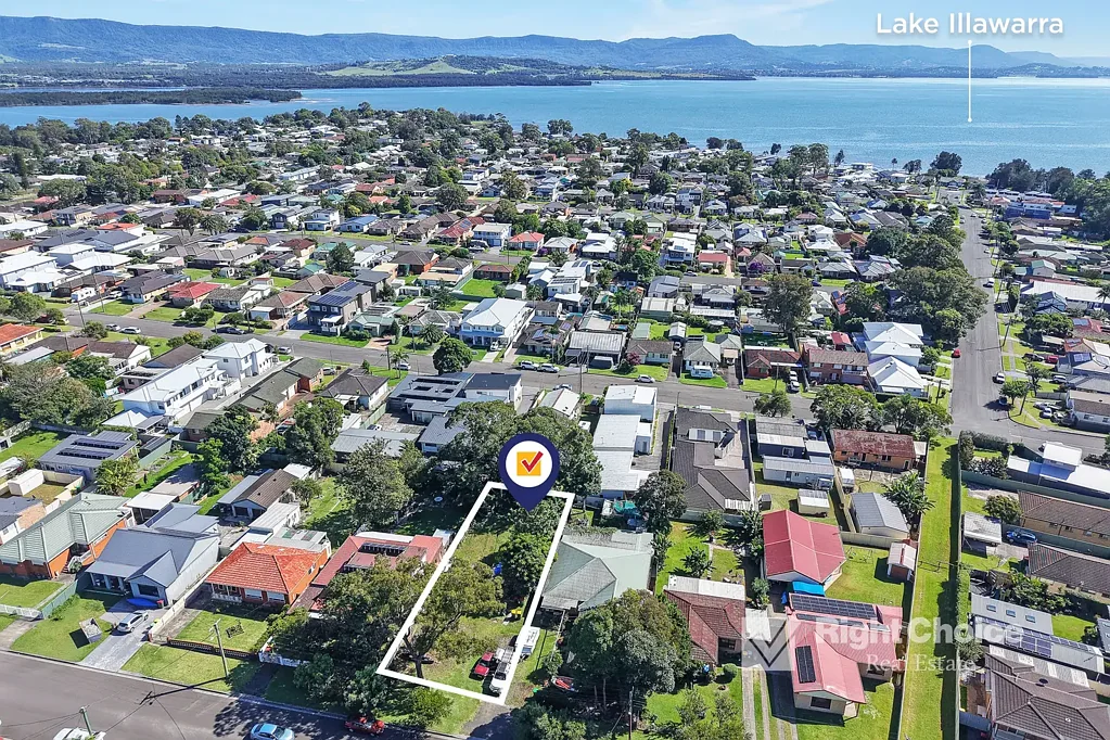 Address Withheld, Oak Flats, NSW 2529